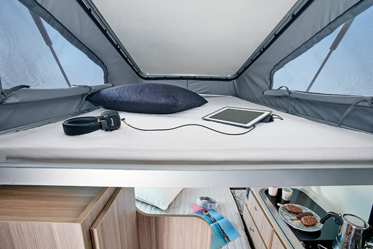 Les Lits Dans Un Camping Car Tout Savoir Sur Les Diff Rents Types De Couchages Blog Evasia