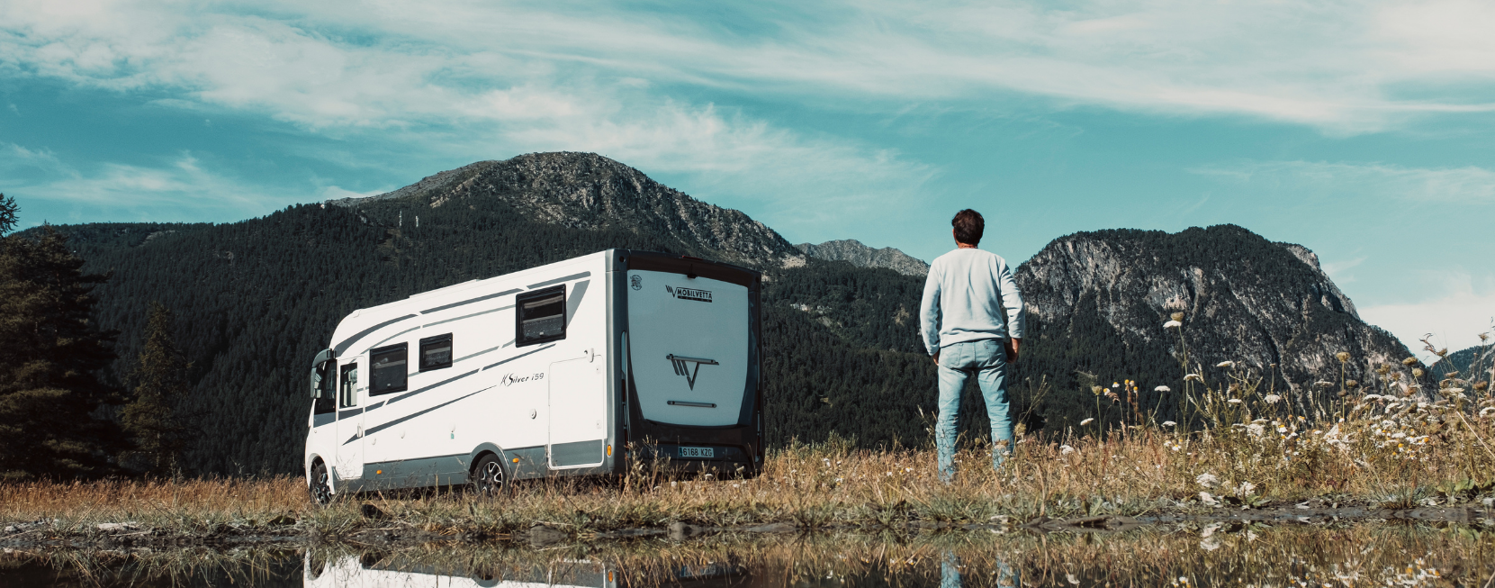 Bien choisir la caméra de recul de votre camping-car – Le Monde du